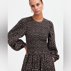 NWT Madewell Melody Long-sleeveed Smocked Midi Dress. Large
